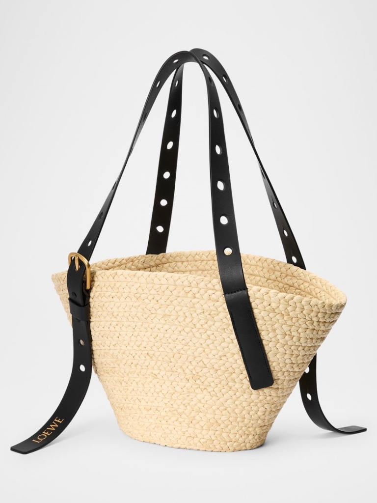 Loewe Paula's Ibiza Punch Hole Small Basket Shoulder Bag In Raffia